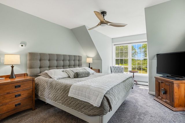 61 Bunker Hill Avenue, Stratham, NH 03885