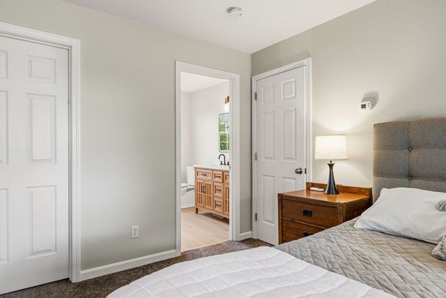 61 Bunker Hill Avenue, Stratham, NH 03885