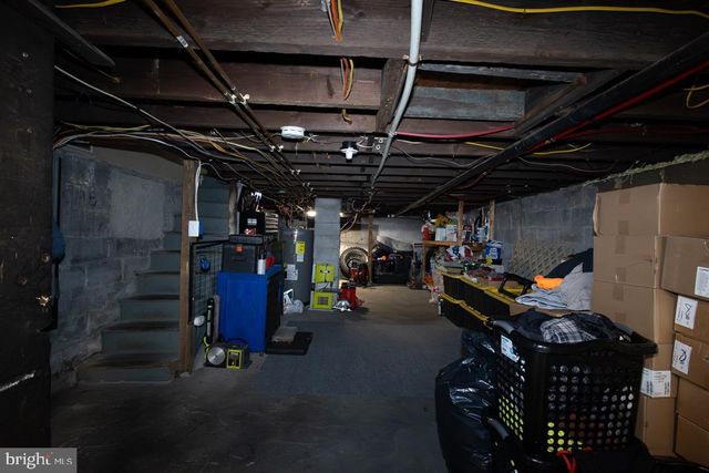 1553 RED BANK AVE, West Deptford, NJ 08086