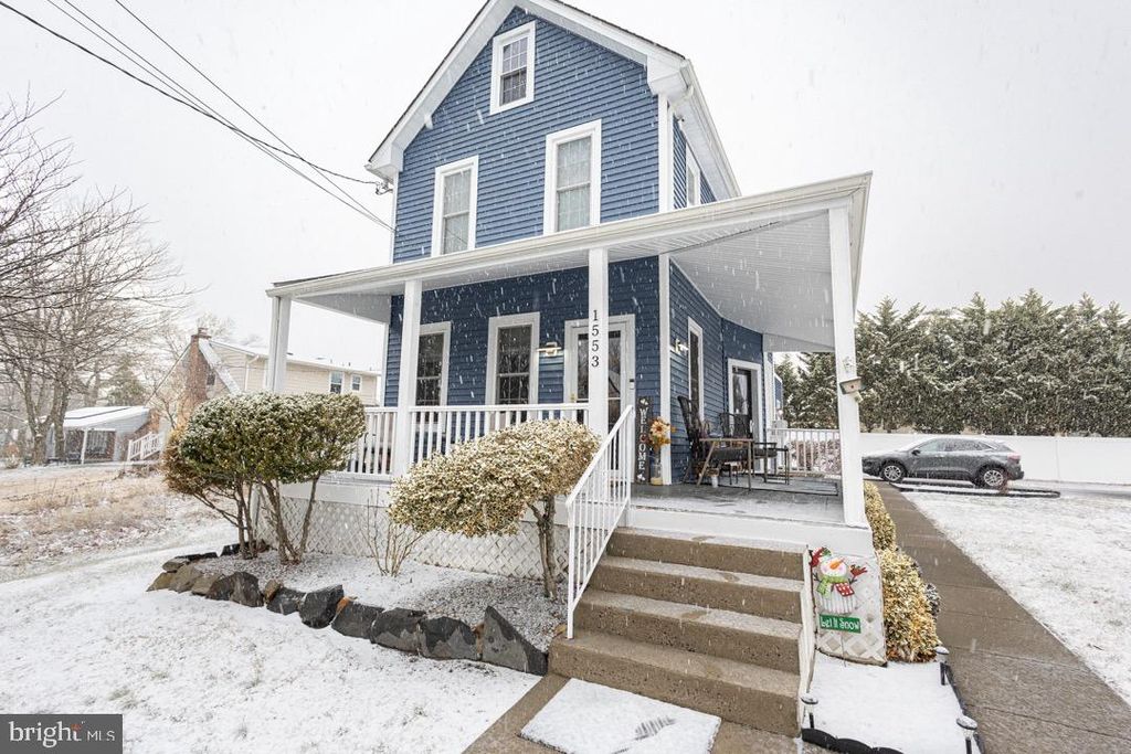 1553 RED BANK AVE, West Deptford, NJ 08086