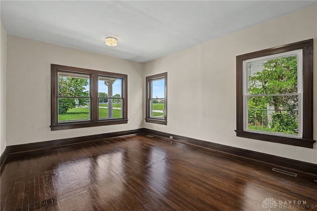 416 N Conover Street, Dayton, OH 45402
