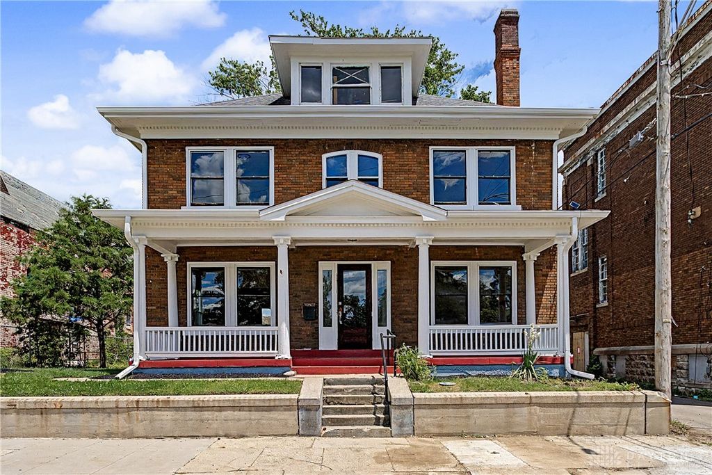416 N Conover Street, Dayton, OH 45402