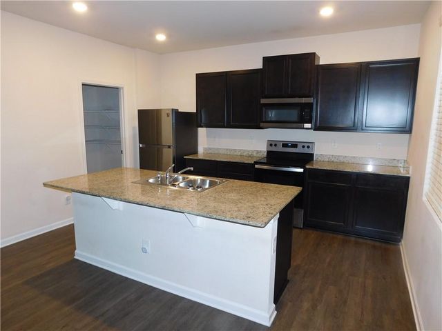 519 Springer Parkway, Dallas, GA 30132