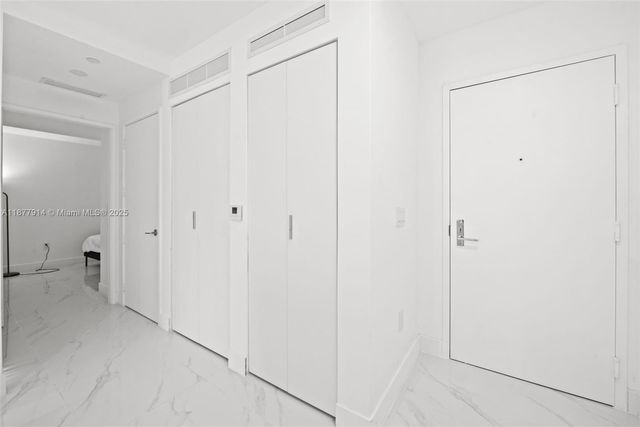 700 NE 24th 3404, Miami, FL 33137