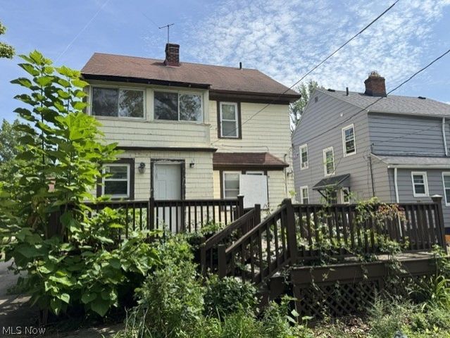 990 Pembrook Road, Cleveland Heights, OH 44121