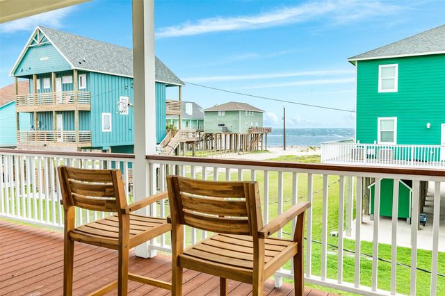 13010 Buccaneer Parkway, Freeport, TX 77541