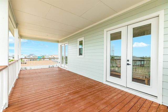 13010 Buccaneer Parkway, Freeport, TX 77541