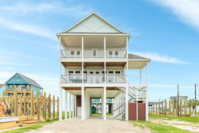 13010 Buccaneer Parkway, Freeport, TX 77541