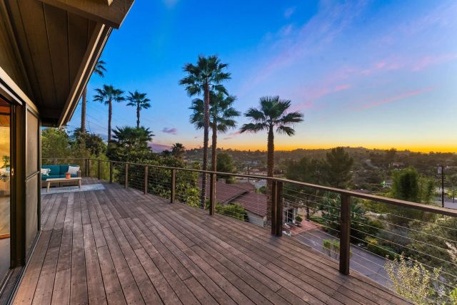 1560 Plantation Way, El Cajon, CA 92019