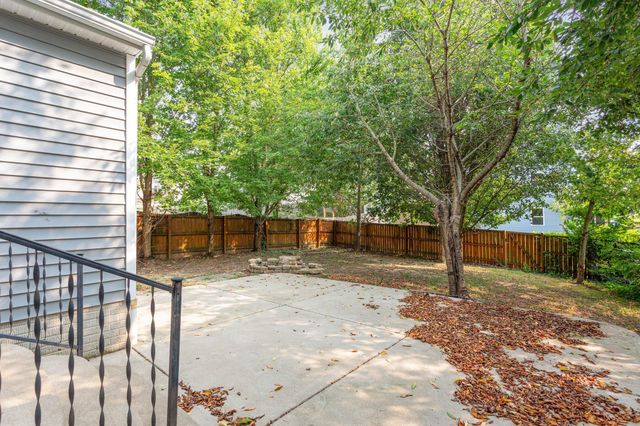 2422 Long Bow Avenue, Lancaster, OH 43130