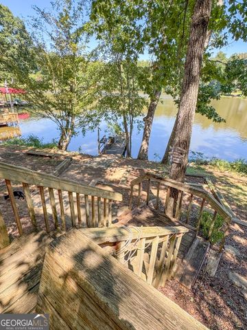 196 Horseshoe Bend, Jackson, GA 30233