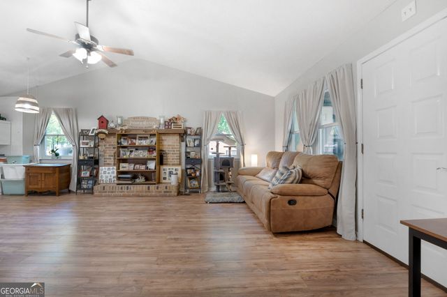 196 Horseshoe Bend, Jackson, GA 30233