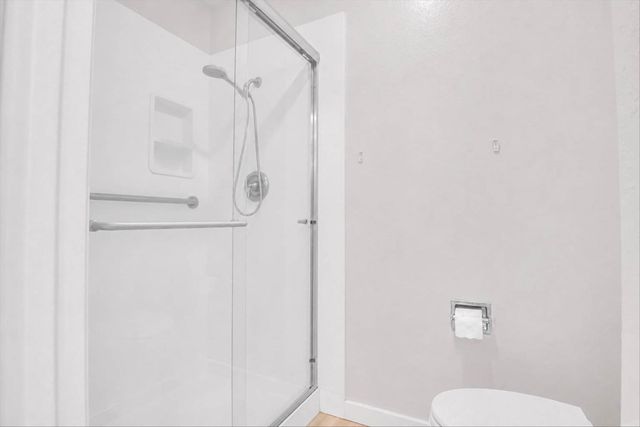 8 Adelphi Ct, Sacramento, CA 95825