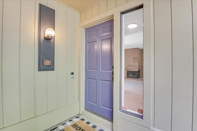 8 Adelphi Ct, Sacramento, CA 95825