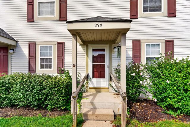 233 Macenroe Drive, 70C, Blacklick, OH 43004