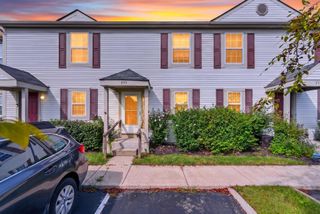 233 Macenroe Drive, 70C, Blacklick, OH 43004
