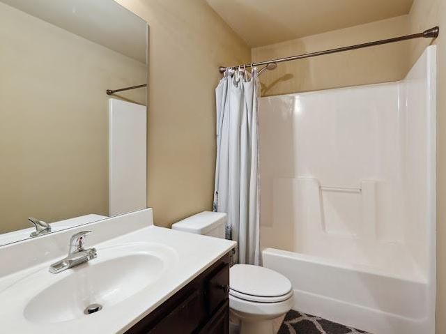 3541 Stoneleigh Walk, Lithonia, GA 30038
