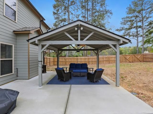 3541 Stoneleigh Walk, Lithonia, GA 30038