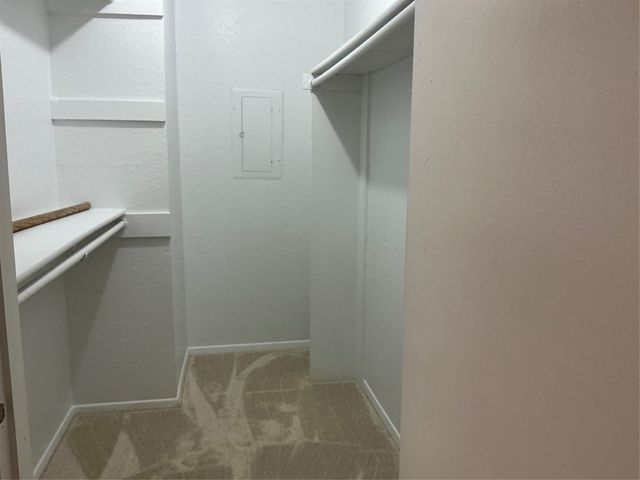 923 Turtle Lake Boulevard, Irving, TX 75060