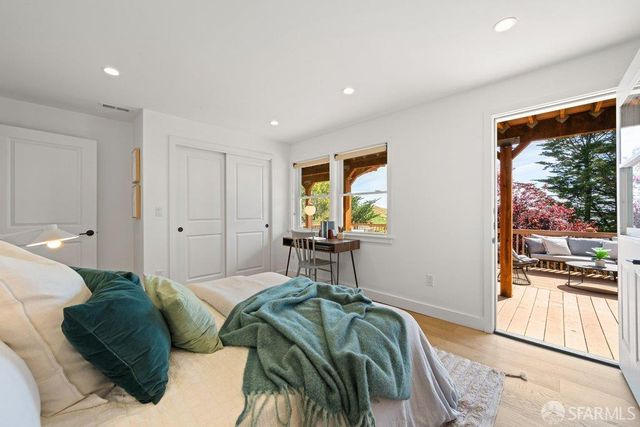 156 Midcrest Way, San Francisco, CA 94131