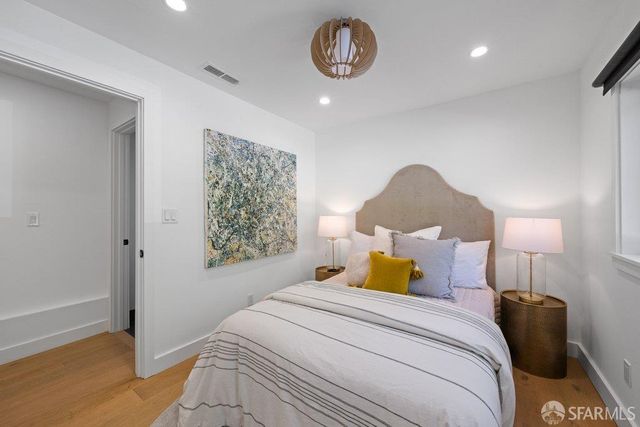 156 Midcrest Way, San Francisco, CA 94131