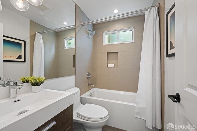 156 Midcrest Way, San Francisco, CA 94131