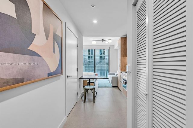 11 NE 6th St 2608, Miami, FL 33132