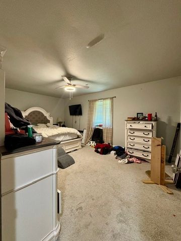 2814 W Highland Drive, Rogers, AR 72756