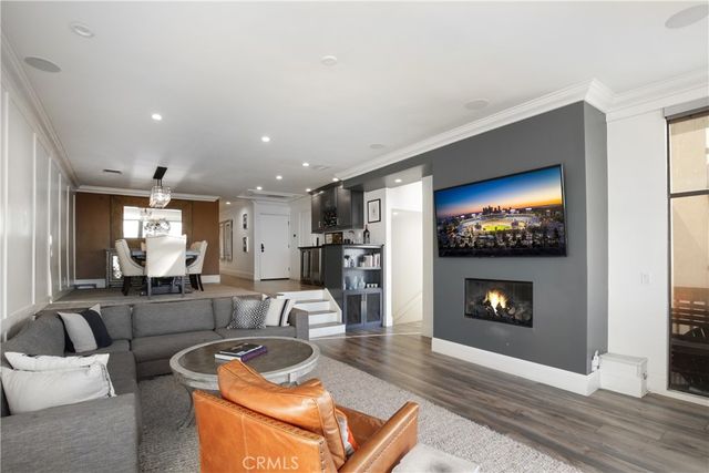 5227 Marina Pacifica N, Long Beach, CA 90803