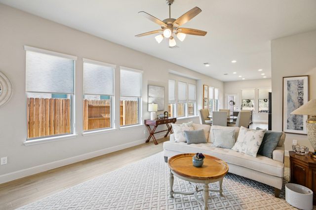 149 Plumbago LOOP, Bastrop, TX 78602