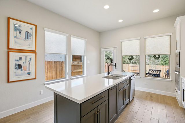 149 Plumbago LOOP, Bastrop, TX 78602