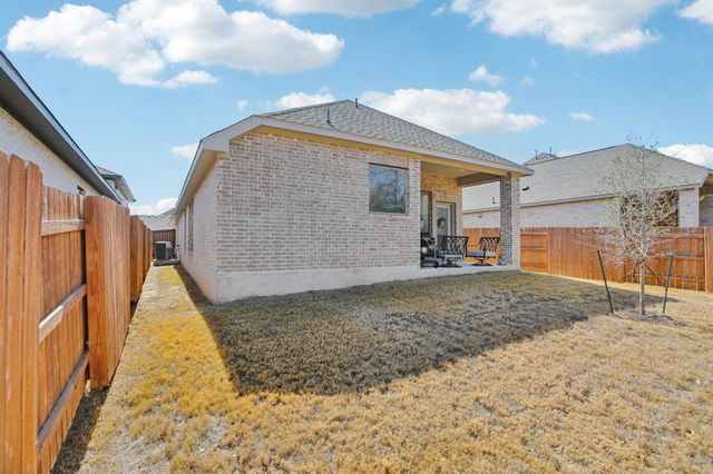 149 Plumbago LOOP, Bastrop, TX 78602