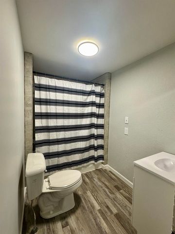 136 Ann Wilson Road, Derby, VT 05829