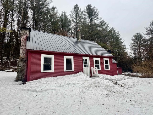 136 Ann Wilson Road, Derby, VT 05829