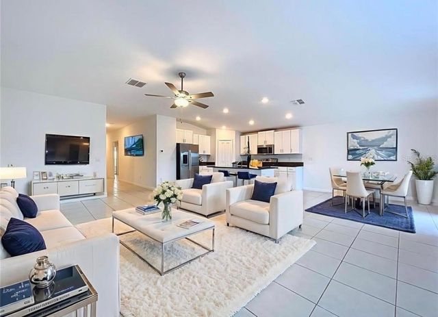 6557 BAR S BAR TRAIL, Zephyrhills, FL 33541