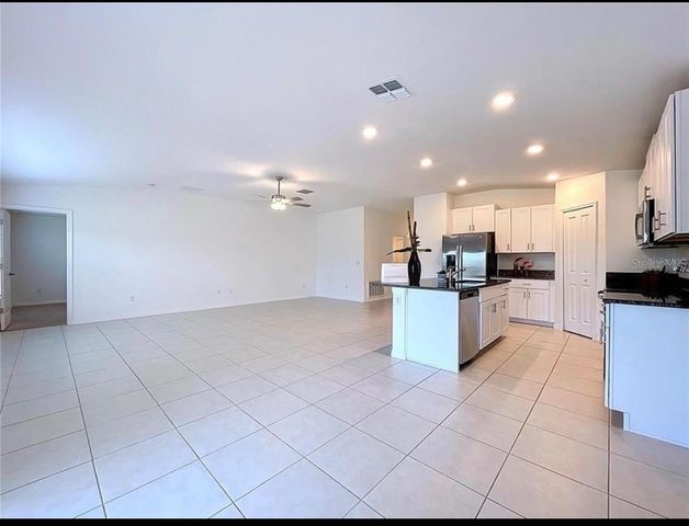 6557 BAR S BAR TRAIL, Zephyrhills, FL 33541