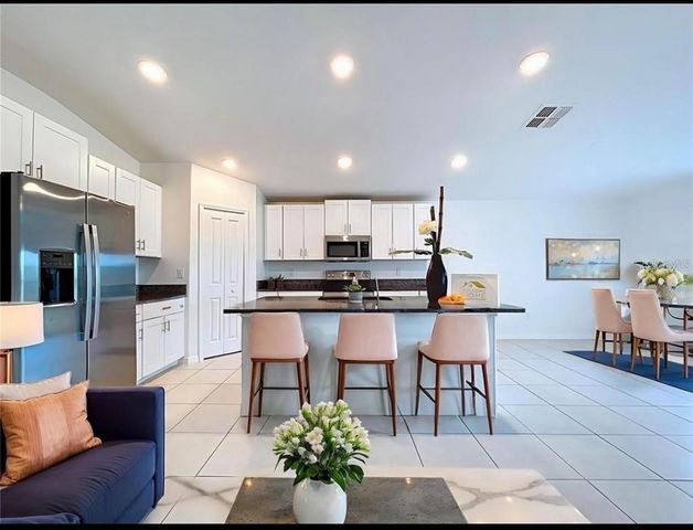 6557 BAR S BAR TRAIL, Zephyrhills, FL 33541