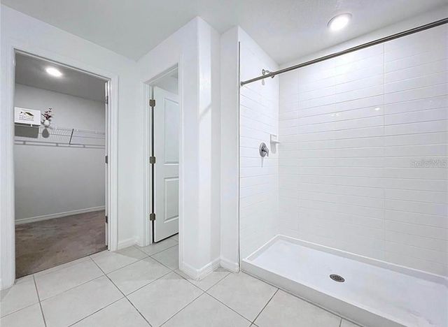 6557 BAR S BAR TRAIL, Zephyrhills, FL 33541