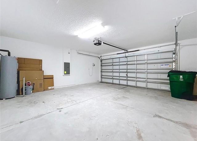 6557 BAR S BAR TRAIL, Zephyrhills, FL 33541