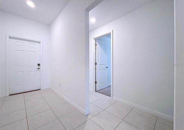 6557 BAR S BAR TRAIL, Zephyrhills, FL 33541