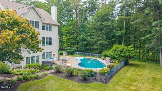 9 Cherry Tree Lane, Saratoga Springs, NY 12866