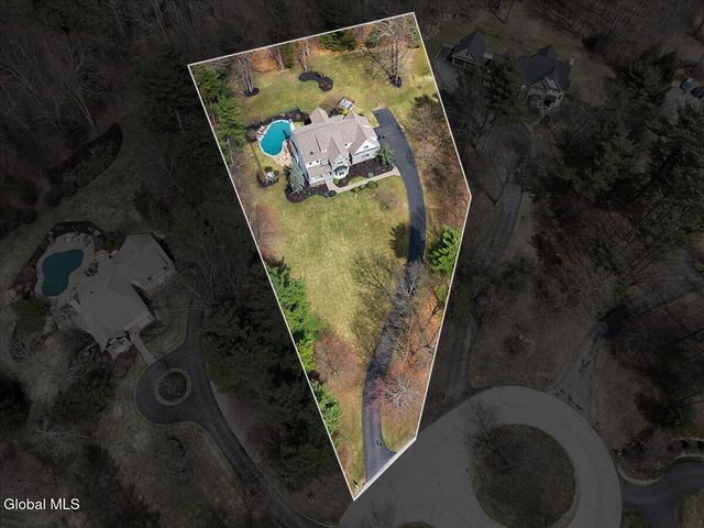 9 Cherry Tree Lane, Saratoga Springs, NY 12866