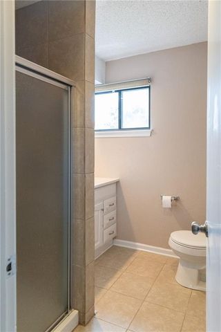 1424 E 125th Terrace E F, Olathe, KS 66061