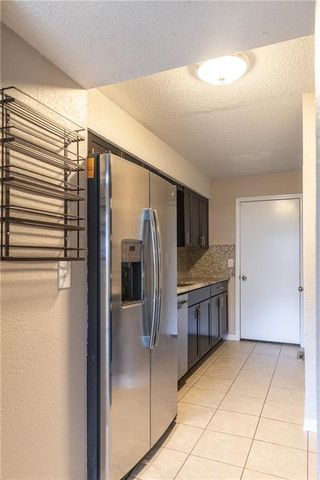 1424 E 125th Terrace E F, Olathe, KS 66061