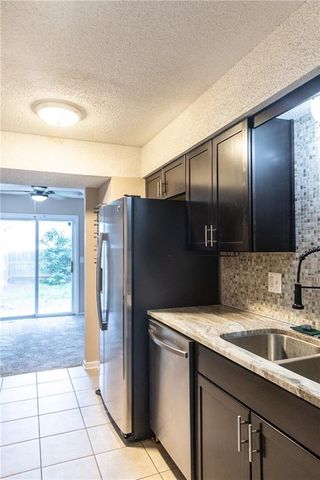 1424 E 125th Terrace E F, Olathe, KS 66061