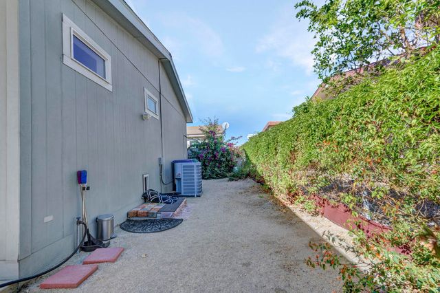 38440 Desert Greens Drive W, Palm Desert, CA 92260