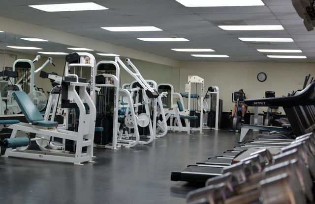 38440 Desert Greens Drive W, Palm Desert, CA 92260