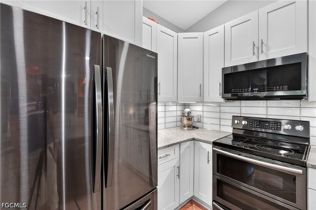 11180 La Coruna LN, Bonita Springs, FL 34135