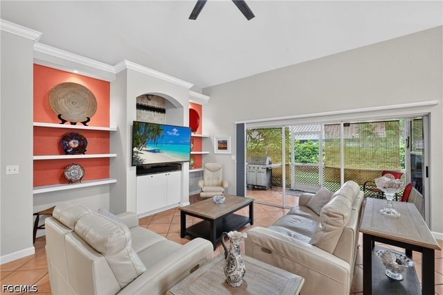 11180 La Coruna LN, Bonita Springs, FL 34135