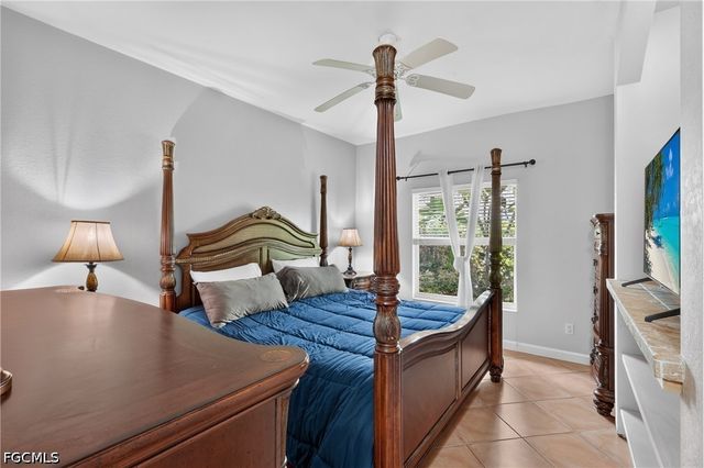 11180 La Coruna LN, Bonita Springs, FL 34135